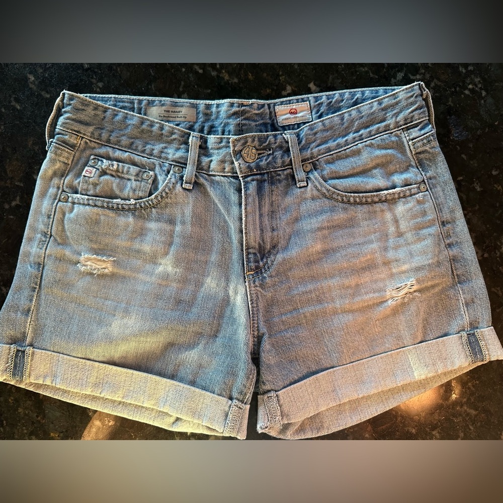 AG Adriano Goldschmied
Hailey Ex-Boyfriend Roll-Up Denim Shorts
Size-26